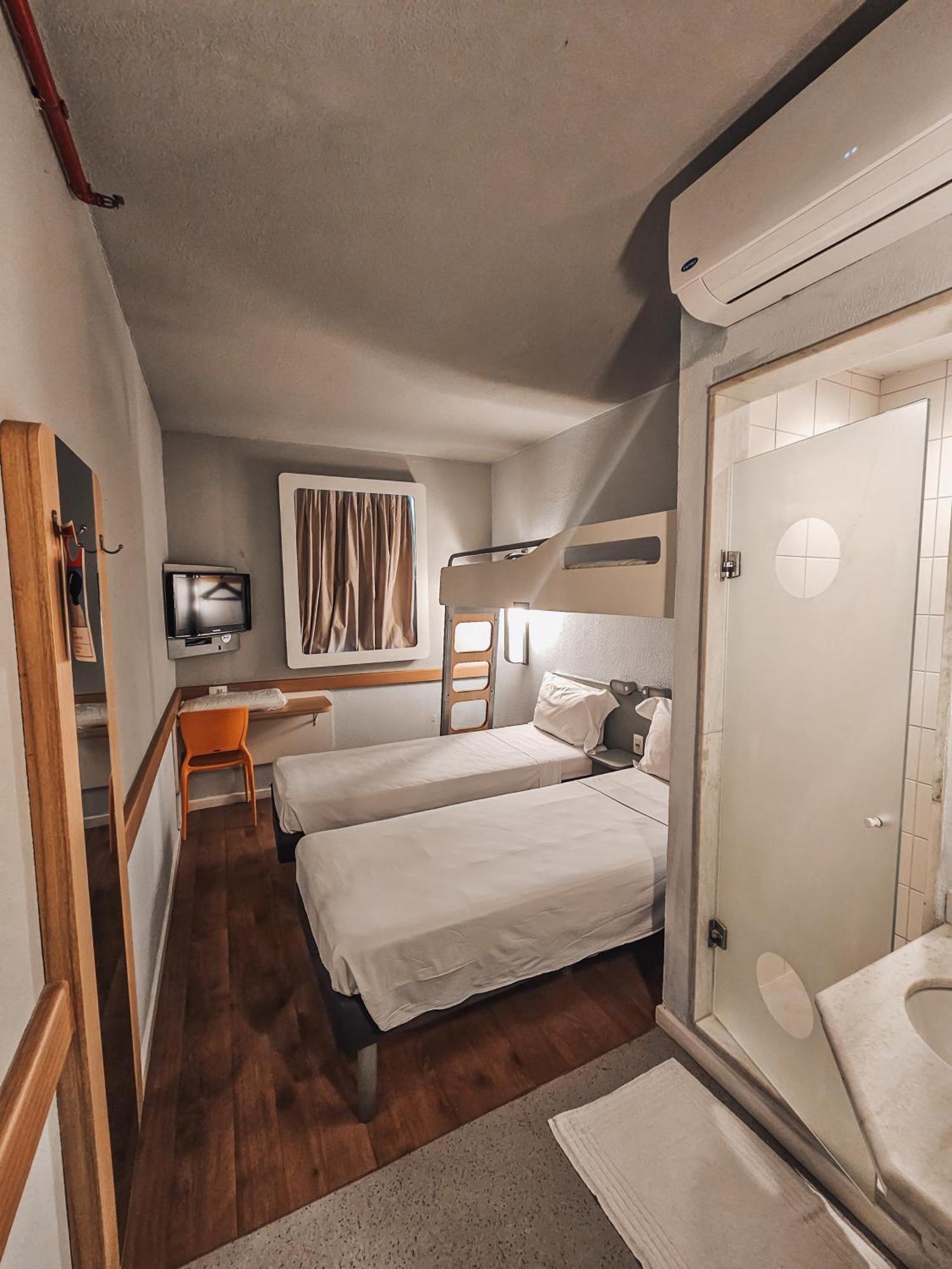 Hotel Ibis Budget Centro 2*